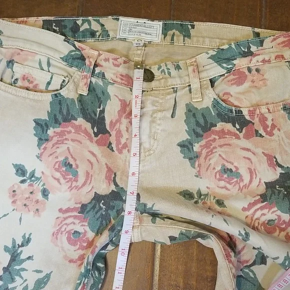Current Elliott The Stiletto Haystack Floral Cropped Ankle Jeans - Picture 7 of 11